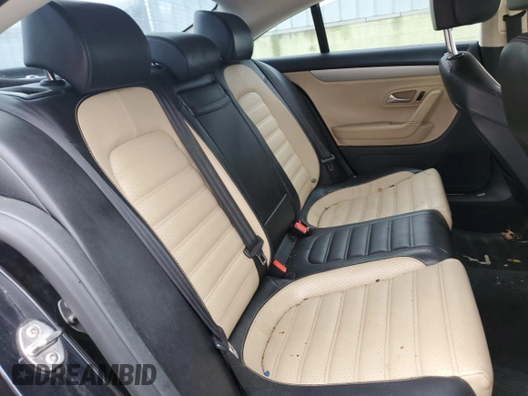 2014 Volkswagen CC R-Line with VIN WVWBP7AN5EE525668, listed as a Copart auction lot 84139734 with 179,895 mi miles and Clean Title. Bid and sale history available at carsss.com. Image 10.