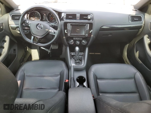 2018 Volkswagen Jetta SE Sport with VIN 3VWD17AJ3JM231890, listed as a Copart auction lot 60259285 with 43,048 mi miles and Salvage title. Bid and sale history available at DreamBid. Image 8.