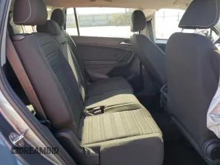 2023 Volkswagen Tiguan S z VIN 3VVRB7AXXPM133914, wystawiony jako Copart lot #61831495 z przebiegiem 46 450 mil mil oraz Szkoda całkowita • Salvage title. Historia ofert i sprzedaży dostępna na DreamBid. Obrazek 11.