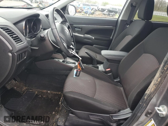 2019 Mitsubishi Outlander ES z VIN JA4AR3AU0KU030344, wystawiony jako Copart lot #56364925 z przebiegiem 20 360 mil mil oraz Szkoda całkowita • Salvage title. Historia ofert i sprzedaży dostępna na DreamBid. Obrazek 7.