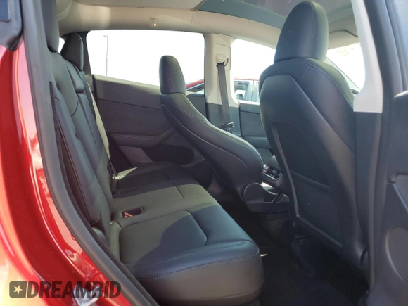 2024 Tesla Model Y с VIN 7SAYGDEDXRF008898, выставлен на аукционе Copart как лот 53741935 с пробегом 15 277 миль миль и Списание • Salvage title. История ставок и продаж доступна на DreamBid. Изображение 11.