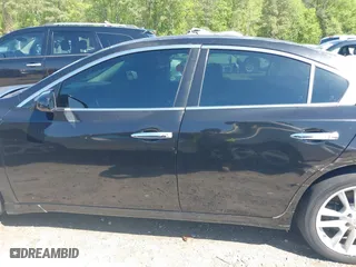 2009 Nissan Maxima 3.5 SV w/Sport Pkg with VIN 1N4AA51E79C859905, listed as a IAAI auction lot 41972817 with 157,263 mi miles. Bid and sale history available at carsss.com. Image 14.