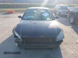 2005 Nissan Altima 2.5 S with VIN 1N4AL11DX5N496959, listed as a IAAI auction lot 41801631 with 190,433 mi miles. Bid and sale history available at carsss.com. Image 13.