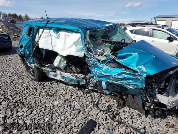 2021 Jeep Renegade Sport with VIN ZACNJCABXMPM22102, listed as a Copart auction lot 48037905 with Not provided miles and Salvage title. Bid and sale history available at DreamBid. Image 4.
