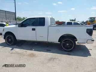 2013 Ford F-150 XL with VIN 1FTFX1CF7DKF84936, listed as a IAAI auction lot 42052553 with 340,986 mi miles and . Bid and sale history available at DreamBid. Image 14.