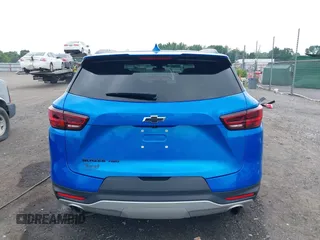 2024 Chevrolet Blazer LT z VIN 3GNKBJRS7RS129203, wystawiony jako IAAI lot #42266070 z przebiegiem 24 094 mil mil oraz . Historia ofert i sprzedaży dostępna na DreamBid. Obrazek 17.