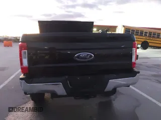 2019 Ford F-350 with VIN 1FT7X3BT8KEF10329, listed as a IAAI auction lot 40903813 with Not Provided miles and . Bid and sale history available at DreamBid. Image 12.