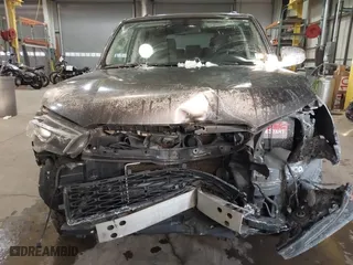 2019 Toyota 4Runner SR5 with VIN JTEZU5JRXK5192308, listed as a IAAI auction lot 41327678 with 127,320 mi miles. Bid and sale history available at carsss.com. Image 6.