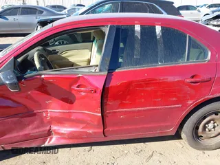 2006 Ford Fusion S with VIN 3FAFP06Z76R250152, listed as a IAAI auction lot 41750611 with 206,151 mi miles. Bid and sale history available at carsss.com. Image 15.