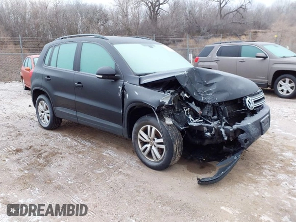 2017 Volkswagen Tiguan S with VIN WVGBV7AX8HK027148, listed as a IAAI auction lot 41215649 with 132,690 mi miles and . Bid and sale history available at DreamBid. Image 1.