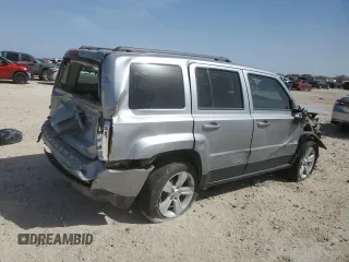 2016 Jeep Patriot Latitude with VIN 1C4NJPFB9GD576872, listed as a Copart auction lot 48192285 with 132,894 mi miles and Salvage title. Bid and sale history available at DreamBid. Image 3.