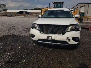 2017 Nissan Pathfinder SL with VIN 5N1DR2MM1HC688290, listed as a Copart auction lot 52807675 with 129,038 mi miles and Salvage Title. Bid and sale history available at carsss.com. Image 15.