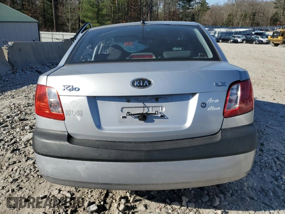 2007 Kia Rio LX with VIN KNADE123676228279, listed as a Copart auction lot 80268204 with 0 mi miles and Non Repairable. Bid and sale history available at carsss.com. Image 6.