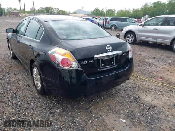 2012 Nissan Altima S z VIN 1N4AL2AP5CC112885, wystawiony jako IAAI lot #42176031 z przebiegiem Nie podano mil oraz . Historia ofert i sprzedaży dostępna na DreamBid. Obrazek 3.
