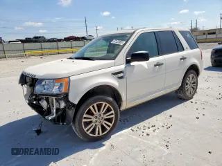 2010 Land Rover LR2 HSE with VIN SALFT2BN6AH201645, listed as a Copart auction lot 62122065 with 63,557 mi miles and Salvage title. Bid and sale history available at DreamBid. Image 1.