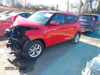 2023 Kia Soul LX with VIN KNDJ23AU7P7217001, listed as a IAAI auction lot 41565374 with 22,178 mi miles. Bid and sale history available at carsss.com. Image 2.