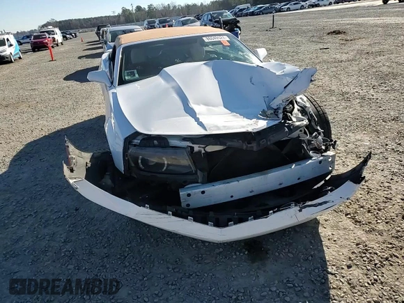 2014 Chevrolet Camaro LT z VIN 2G1FC3D33E9181933, wystawiony jako Copart lot #86049524 z przebiegiem Nie podano mil oraz Szkoda całkowita • Salvage title. Historia ofert i sprzedaży dostępna na DreamBid. Obrazek 10.