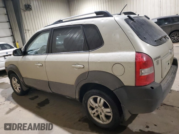 2007 Hyundai Tucson GL with VIN KM8JM72D17U684962, listed as a Copart auction lot 83152754 with 314,025 mi miles and Clean Title. Bid and sale history available at carsss.com. Image 2.