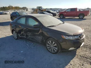 2013 Kia Forte SX with VIN KNAFW4A36D5666746, listed as a Copart auction lot 77599994 with 190,471 mi miles and Salvage Title. Bid and sale history available at carsss.com. Image 4.