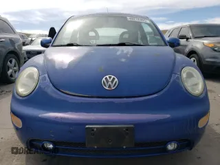 2001 Volkswagen Beetle GLS с VIN 3VWCB21C11M435990, выставлен на аукционе Copart как лот 49212495 с пробегом 60 090 миль миль и Чистый • Clean title. История ставок и продаж доступна на DreamBid. Изображение 5.
