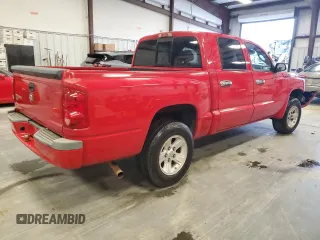 2008 Dodge Dakota SLT with VIN 1D7HE48K38S581338, listed as a Copart auction lot 85081194 with 217,780 mi miles and Salvage Title. Bid and sale history available at DreamBid. Image 3.