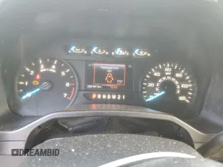 2016 Ford F-150 XL с VIN 1FTEX1CP8GFC12832, выставлен на аукционе Copart как лот 52437755 с пробегом 200 187 миль миль и На запчасти • Non repairable. История ставок и продаж доступна на DreamBid. Изображение 9.