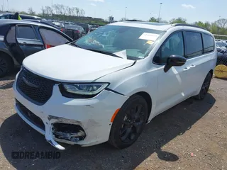 2023 Chrysler Pacifica Limited with VIN 2C4RC1GG6PR540220, listed as a IAAI auction lot 42009535 with 29,339 mi miles and . Bid and sale history available at DreamBid. Image 2.