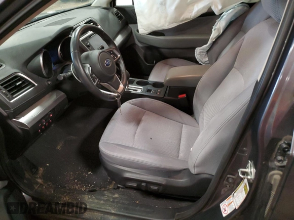 2018 Subaru Outback Premium z VIN 4S4BSAFC2J3216678, wystawiony jako Copart lot #56814175 z przebiegiem 48 083 mil mil oraz Czysty tytuł • Clean title. Historia ofert i sprzedaży dostępna na DreamBid. Obrazek 7.