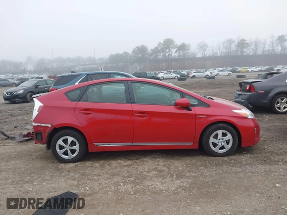 2015 Toyota Prius Four with VIN JTDKN3DU8F0456197, listed as a IAAI auction lot 41884023 with 8,510 mi miles. Bid and sale history available at carsss.com. Image 13.