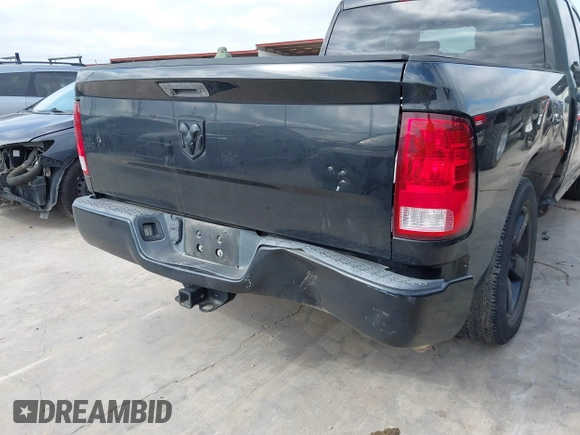 2016 Ram 1500 Express z VIN 1C6RR6FG1GS107293, wystawiony jako IAAI lot #42180339 z przebiegiem 182 237 mil mil oraz . Historia ofert i sprzedaży dostępna na DreamBid. Obrazek 17.