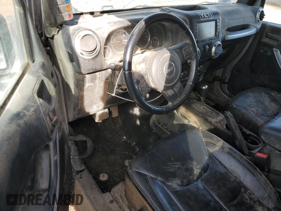 2015 Jeep Wrangler Sahara z VIN 1C4AJWBG5FL505084, wystawiony jako Copart lot #44361325 z przebiegiem 138 146 mil mil oraz Nie do naprawy • Non repairable. Historia ofert i sprzedaży dostępna na DreamBid. Obrazek 8.