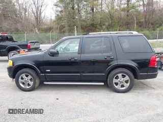 2003 Ford Explorer Limited с VIN 1FMDU75W23UC01032, выставлен на аукционе IAAI как лот 41922485 с пробегом 318 766 миль миль и . История ставок и продаж доступна на DreamBid. Изображение 14.