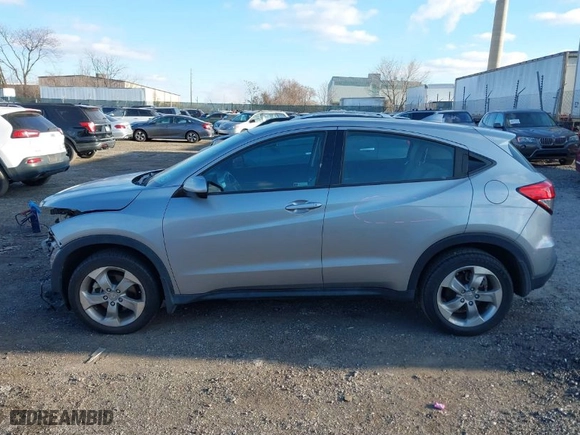 2021 Honda HR-V LX with VIN 3CZRU6H32MM747304, listed as a IAAI auction lot 41340609 with 31,241 mi miles. Bid and sale history available at carsss.com. Image 14.
