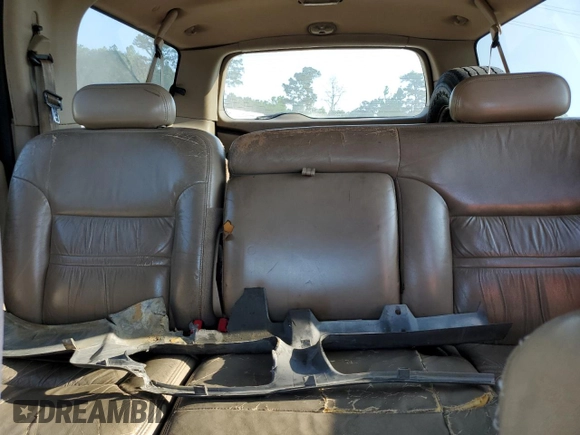 2000 Ford Excursion Limited with VIN 1FMNU42F5YEA90629, listed as a Copart auction lot 58949025 with 449,482 mi miles and Salvage title. Bid and sale history available at DreamBid. Image 10.