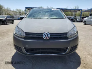 2014 Volkswagen Golf с VIN WVWDB7AJ7EW001565, выставлен на аукционе Copart как лот 67418224 с пробегом 70 169 миль миль и Списание • Salvage title. История ставок и продаж доступна на DreamBid. Изображение 5.