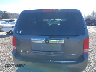 2015 Honda Pilot EX-L with VIN 5FNYF4H52FB070456, listed as a IAAI auction lot 41247639 with 182,998 mi miles and . Bid and sale history available at carsss.com. Image 16.