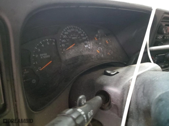 2004 Chevrolet Silverado 2500 Crew Cab LT with VIN 1GCGK23U24F106374, listed as a Copart auction lot 78864084 with 0 mi miles and Non Repairable. Bid and sale history available at carsss.com. Image 9.