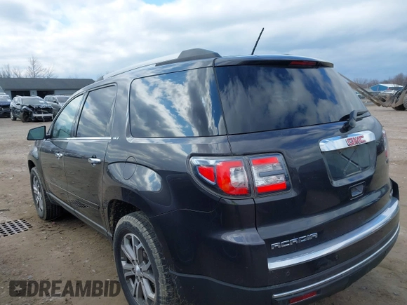 2015 GMC Acadia SLT with VIN 1GKKVRKDXFJ385556, listed as a IAAI auction lot 41844438 with 92,691 mi miles. Bid and sale history available at carsss.com. Image 3.