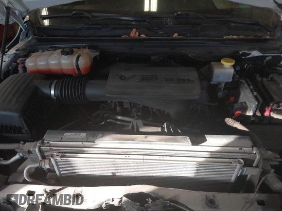 2019 Ram 1500 Tradesman z VIN 1C6RRFCG9KN677067, wystawiony jako IAAI lot #40993768 z przebiegiem 45 282 mil mil oraz . Historia ofert i sprzedaży dostępna na DreamBid. Obrazek 10.