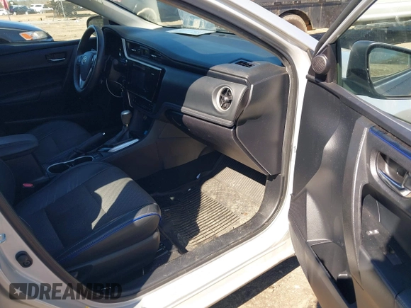 2017 Toyota Corolla L с VIN 2T1BURHE2HC910056, выставлен на аукционе IAAI как лот 41668903 с пробегом 98 795 миль миль и . История ставок и продаж доступна на DreamBid. Изображение 5.