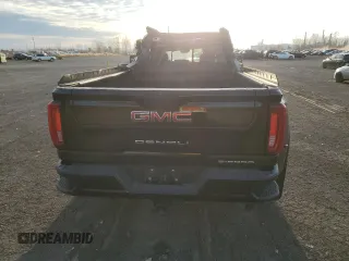 2021 GMC Sierra 3500HD Denali z VIN 1GT49WEY6MF121952, wystawiony jako Copart lot #78447514 z przebiegiem Nie podano mil oraz Szkoda całkowita • Salvage title. Historia ofert i sprzedaży dostępna na DreamBid. Obrazek 6.