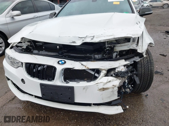2014 BMW 4 Series 428i with VIN WBA3N3C58EF712202, listed as a IAAI auction lot 41843517 with 90,958 mi miles and . Bid and sale history available at DreamBid. Image 6.