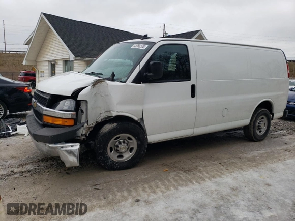 2021 Chevrolet Express Cargo с VIN 1GCWGAFP1M1218139, выставлен на аукционе Copart как лот 43966525 с пробегом 47 417 миль миль и Списание • Salvage title. История ставок и продаж доступна на DreamBid. Изображение 1.