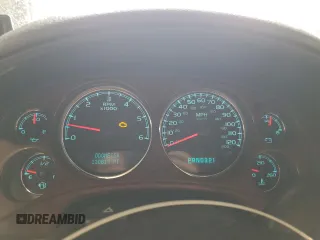 2008 Chevrolet Avalanche 2LT with VIN 3GNFK123X8G219919, listed as a Copart auction lot 62934495 with 130,813 mi miles and Salvage title. Bid and sale history available at DreamBid. Image 9.