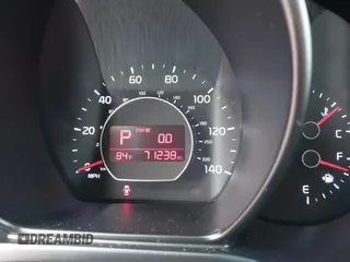 2018 Kia Soul + with VIN KNDJP3A5XJ7562086, listed as a IAAI auction lot 42141583 with 71,238 mi miles. Bid and sale history available at carsss.com. Image 15.