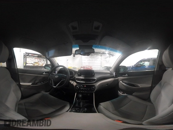 2019 Hyundai Tucson Value z VIN KM8J3CA48KU075082, wystawiony jako IAAI lot #42105673 z przebiegiem 43 052 mil mil oraz . Historia ofert i sprzedaży dostępna na DreamBid. Obrazek 19.