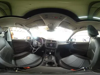 2021 Volkswagen Tiguan SE z VIN 3VV2B7AX6MM086605, wystawiony jako Copart lot #56351285 z przebiegiem 33 460 mil mil oraz Szkoda całkowita • Salvage title. Historia ofert i sprzedaży dostępna na DreamBid. Obrazek 15.