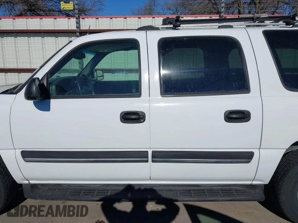 2005 Chevrolet Suburban LT with VIN 1GNEC16Z55J106137, listed as a IAAI auction lot 41235825 with 231,042 mi miles and . Bid and sale history available at DreamBid. Image 14.