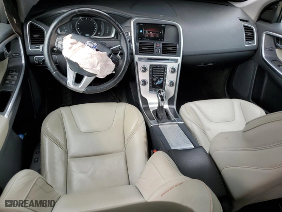 2015 Volvo XC60 T6 Platinum with VIN YV4902RV1F2718054, listed as a Copart auction lot 51828315 with 56,057 mi miles and Clean Title. Bid and sale history available at carsss.com. Image 8.