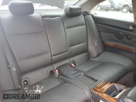 2008 BMW 3 Series 328xi с VIN WBAWC33538PC87377, выставлен на аукционе Copart как лот 71602624 с пробегом 174 023 миль миль и Списание • Salvage title. История ставок и продаж доступна на DreamBid. Изображение 10.